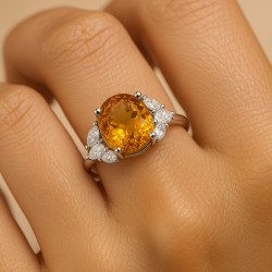 "Golden Radiance" – sterling silver ring with citrine and cubic zirconia