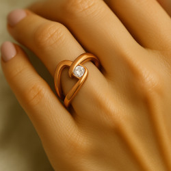 Ring "Bond" – Elegant women’s ring with rose gold plating and zircon