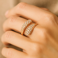 Ring "Grace" – Elegant Women’s Zircon Ring